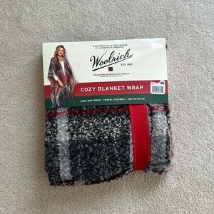 Woolrich cozy blanket wrap